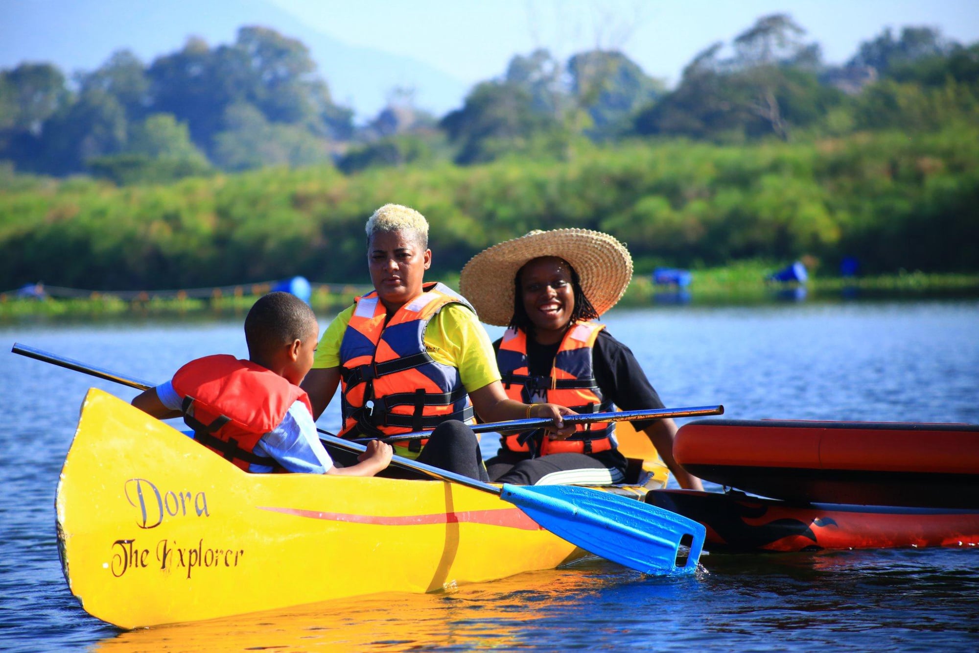 Tourists Kayaking at Arra fishing lodge